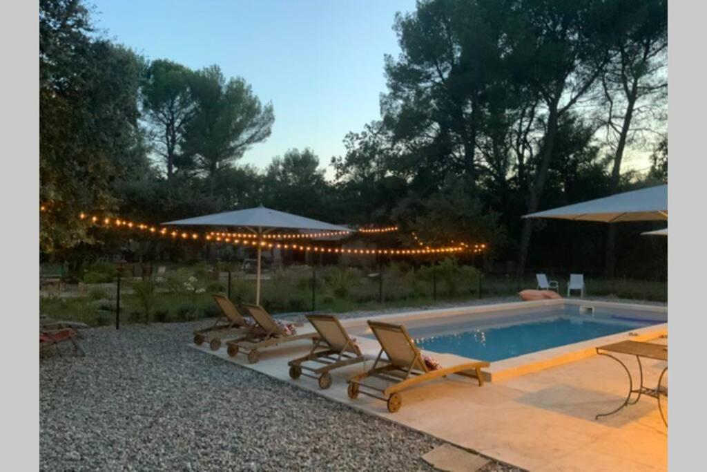 Gite Dans Les Pins Avec Piscine Villa Mazan Kültér fotó