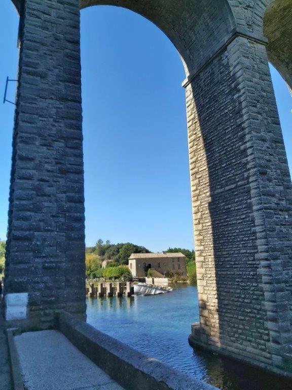 Gite Dans Les Pins Avec Piscine Villa Mazan Kültér fotó