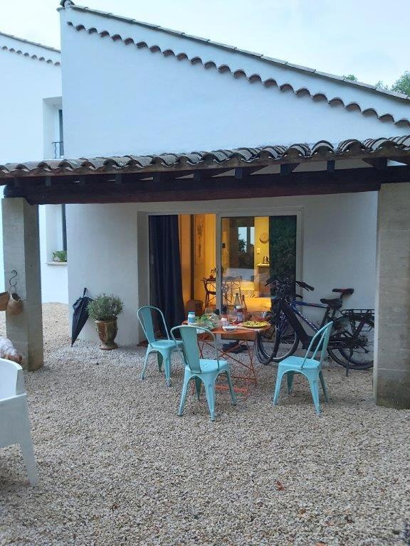 Gite Dans Les Pins Avec Piscine Villa Mazan Kültér fotó